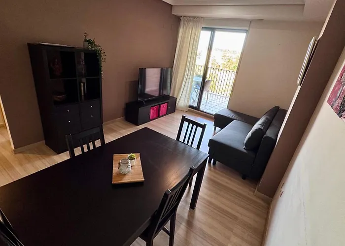 Апартаменти Vilamar Vyb